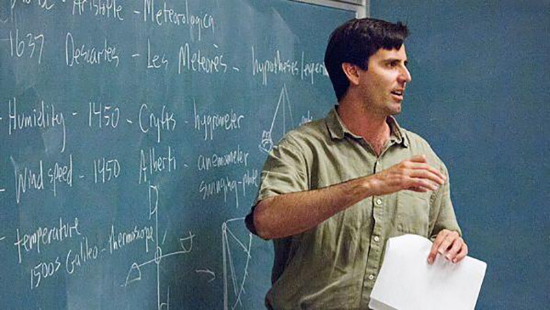 MarkJacobsonBlackboard.jpg