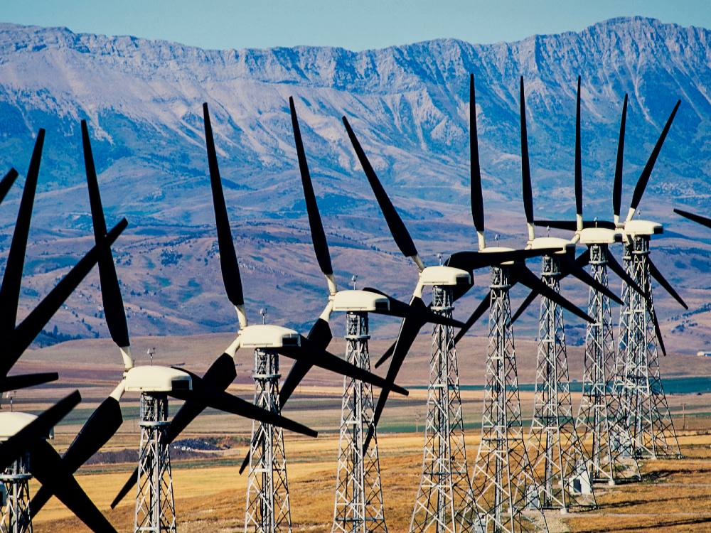 PincherCreekWindFarm.jpg