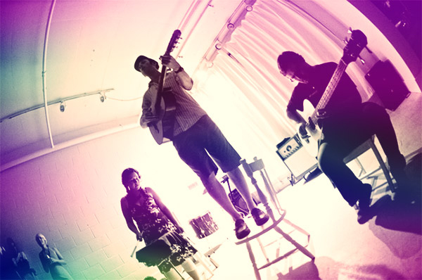 Apollo Ghosts band