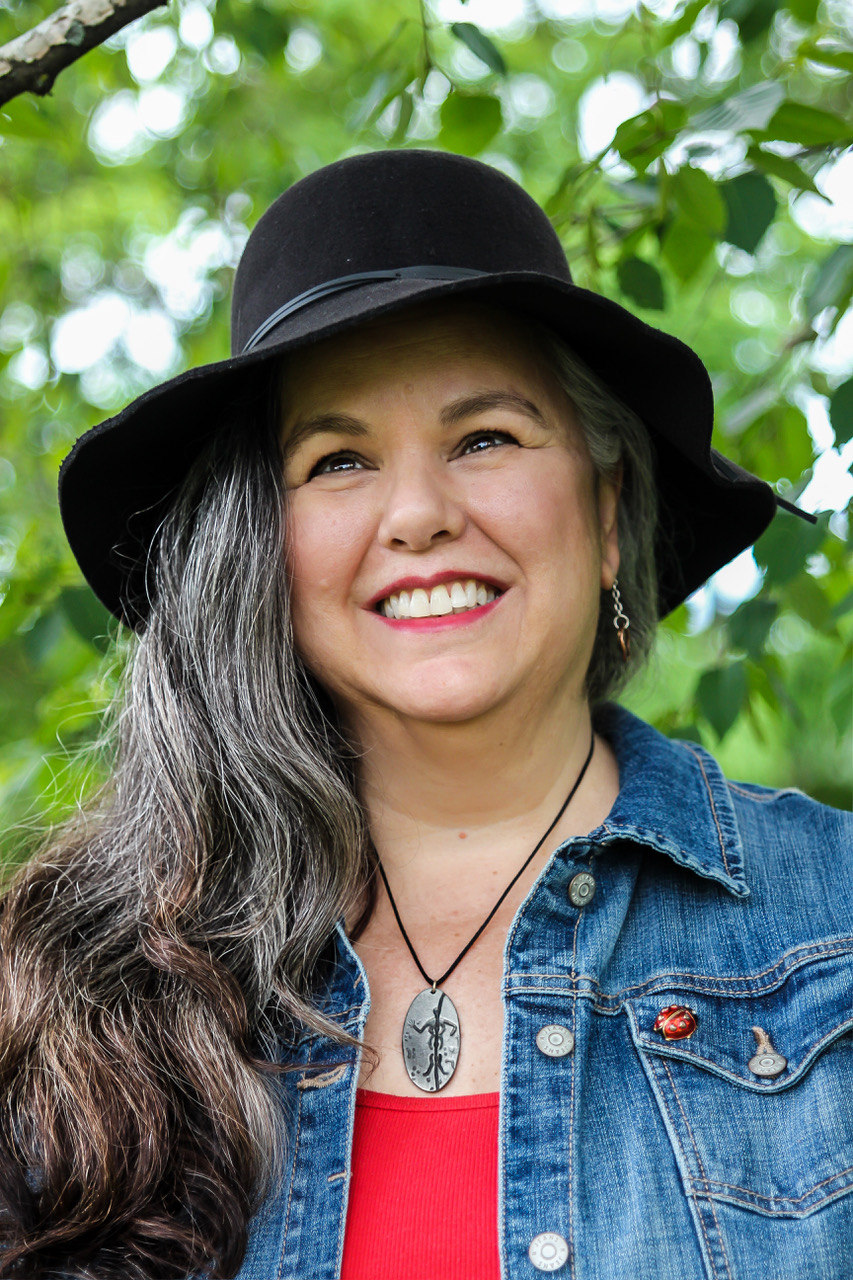Author Lynn Gehl