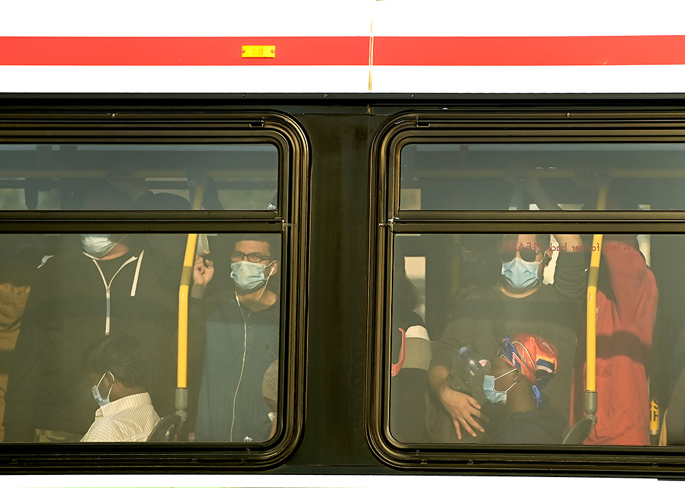 TorontoBusPandemic.jpg