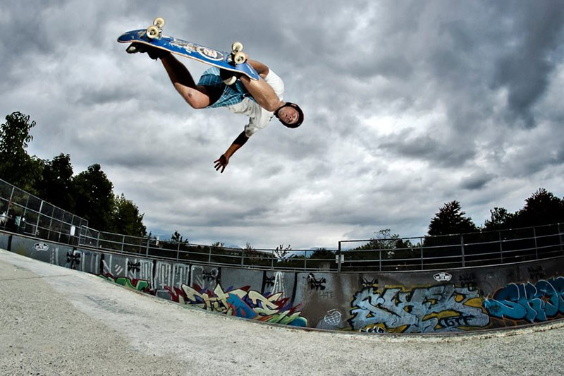 VancouverSkateboarderBackside.jpg