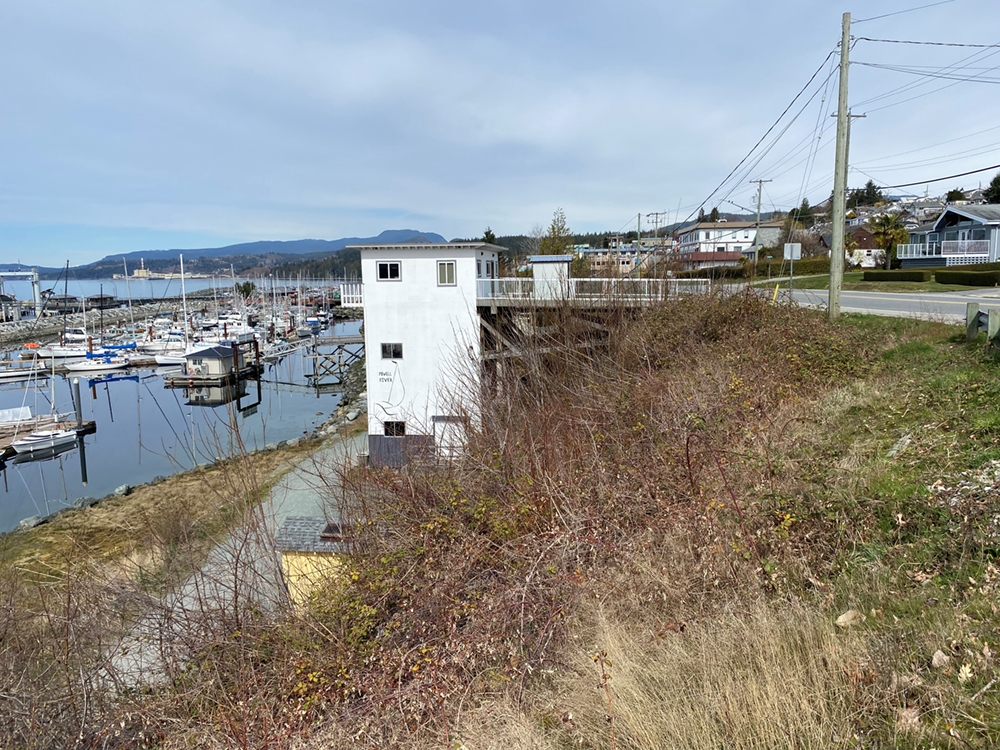 582px version of WhiteTowerBoats.jpg