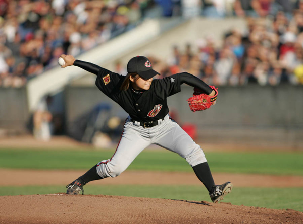 Japanese female pitcher Eri Yoshida