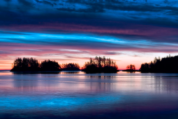 582px version of Dawn on Haida Gwaii
