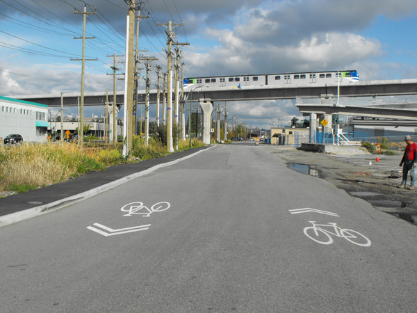 Duelling sharrows