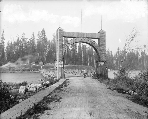 Old entrance to Stanley Park
