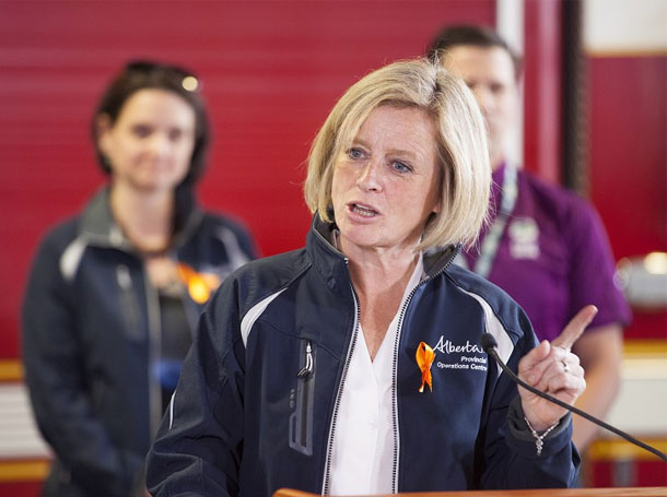 582px version of Notley-Finger.jpg