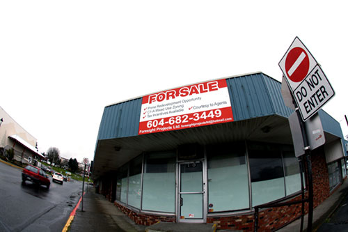 Campbell River, Elk Falls Mill, storefront