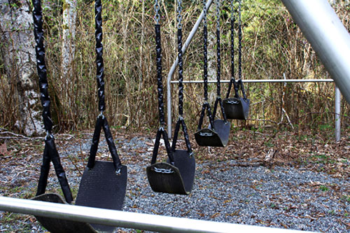 Campbell River, Elk Falls Paper Mill, swing set