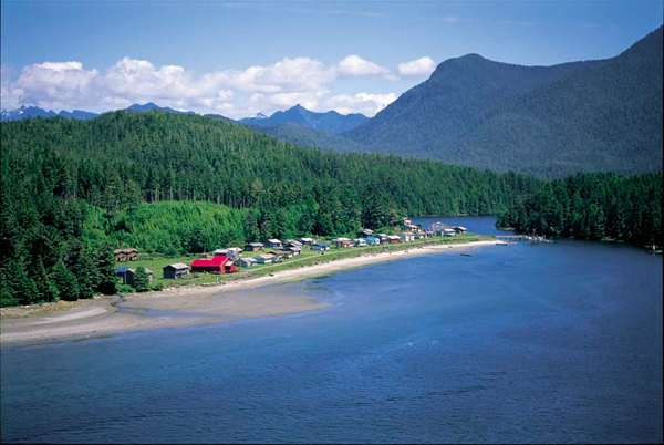 Opitsaht reserve community