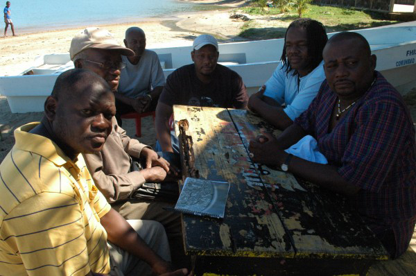 582px version of Garifuna men in Honduras