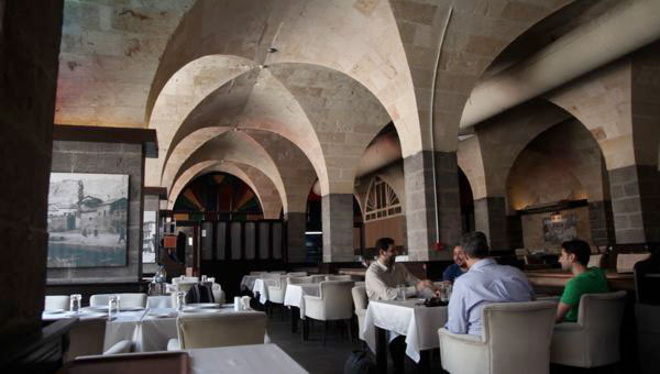 582px version of Cafe in Turkey