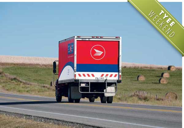 CanadaPostTruck_600px.jpg