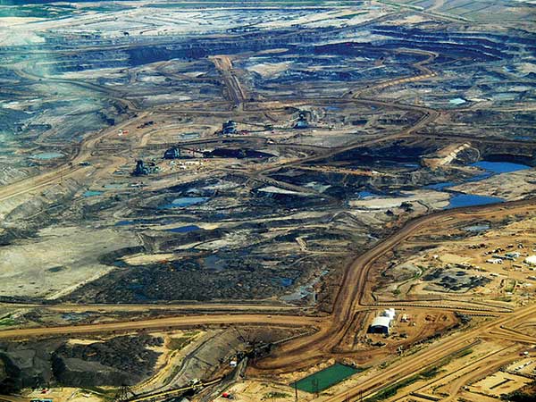 oilsands-aerial.jpg
