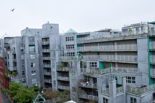 Four Sisters building wide