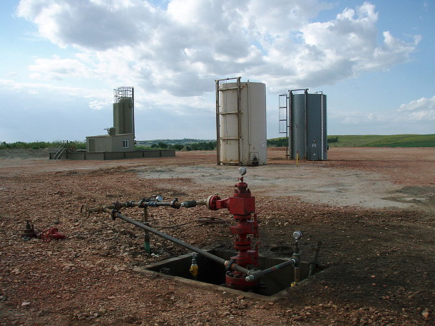 Fracking well head