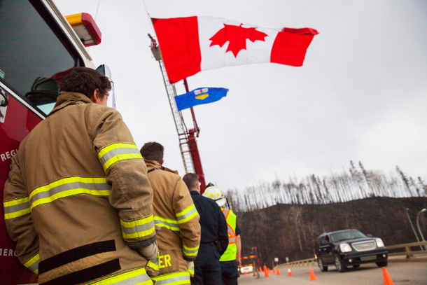 582px version of Fort McMurray firefighters