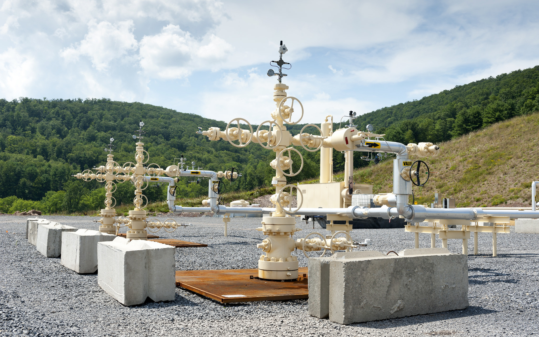 Shale gas well