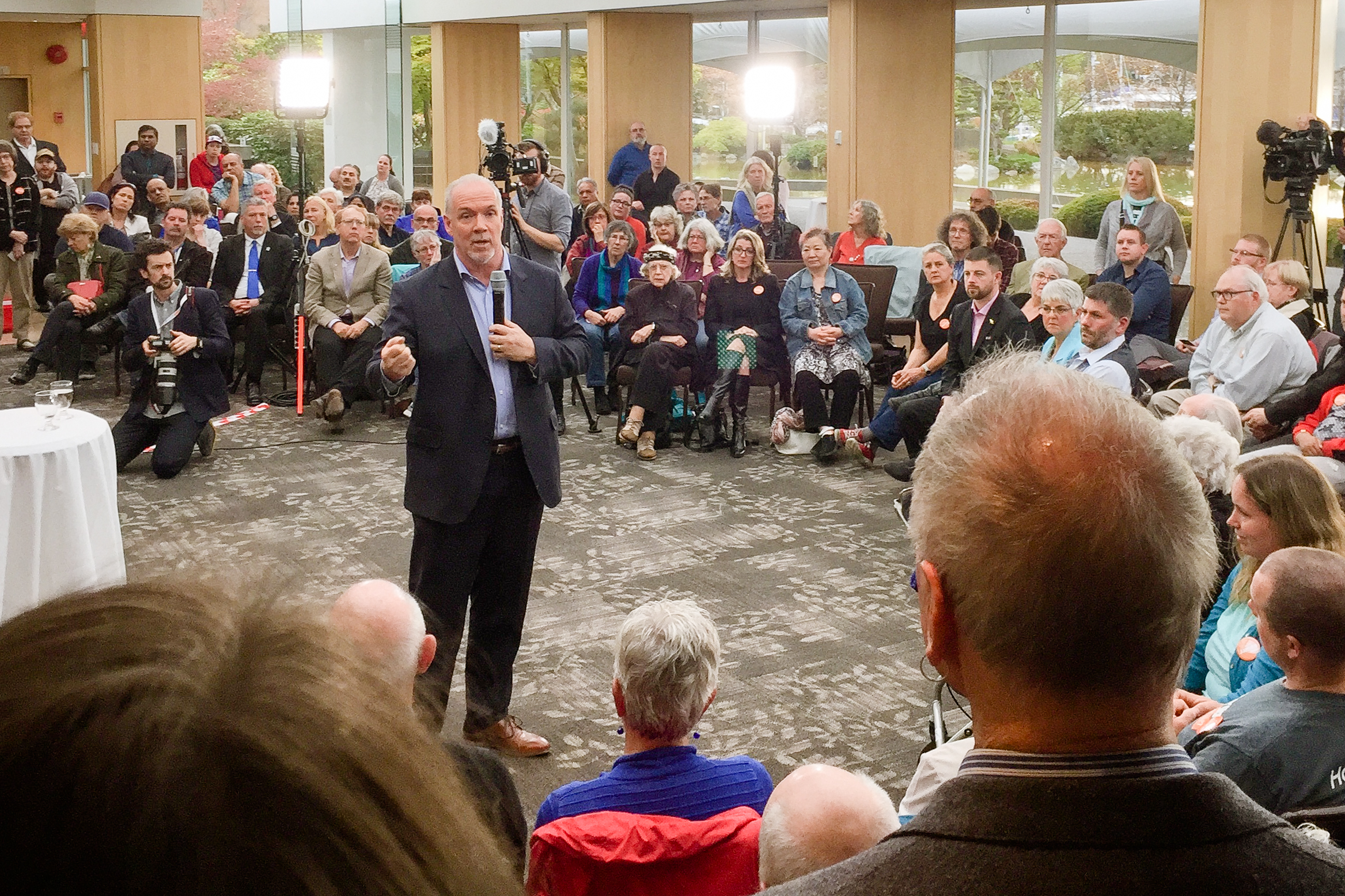 Horgan-Crowd-Talk.jpg
