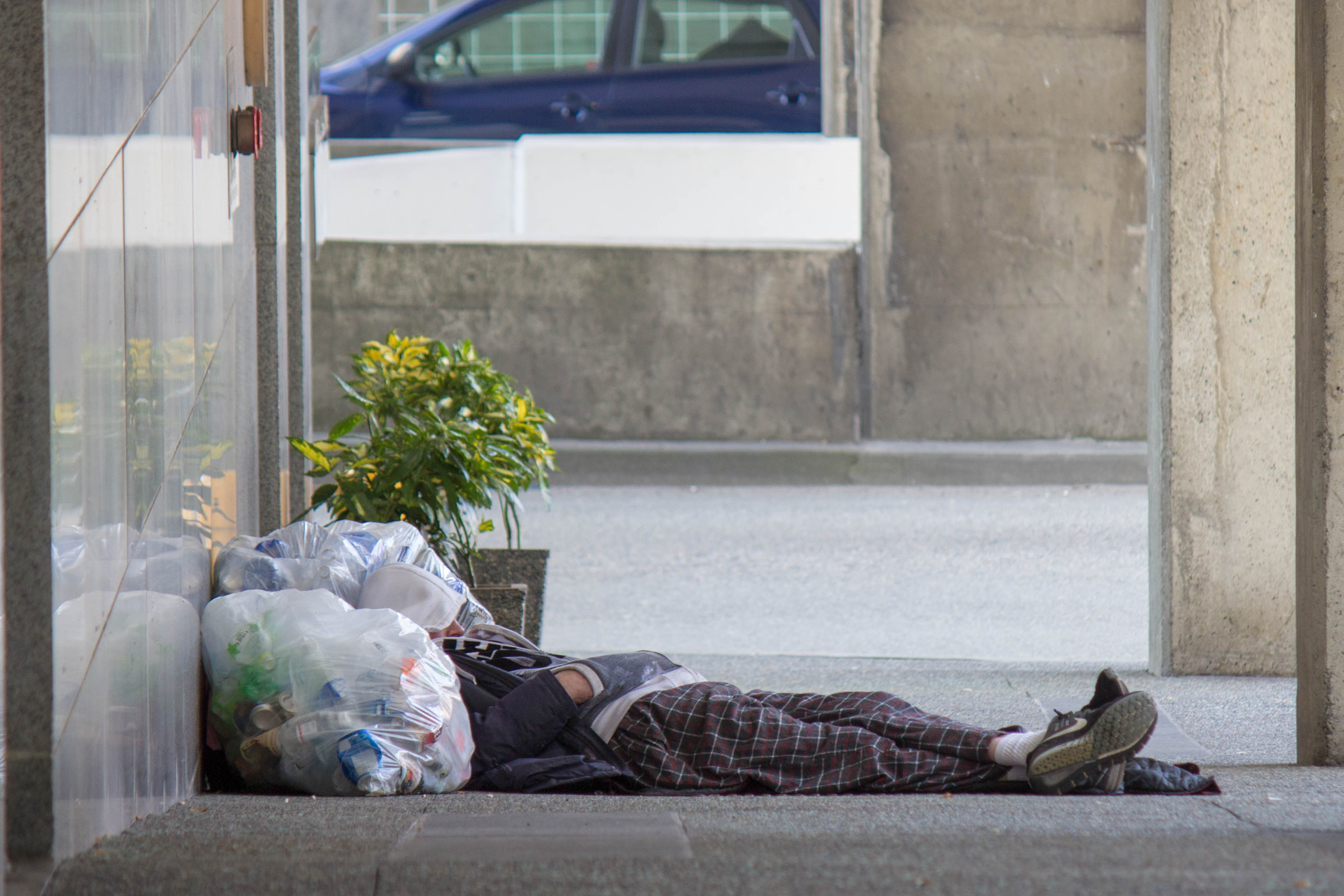 851px version of Homeless-Sleep-Binner.jpg