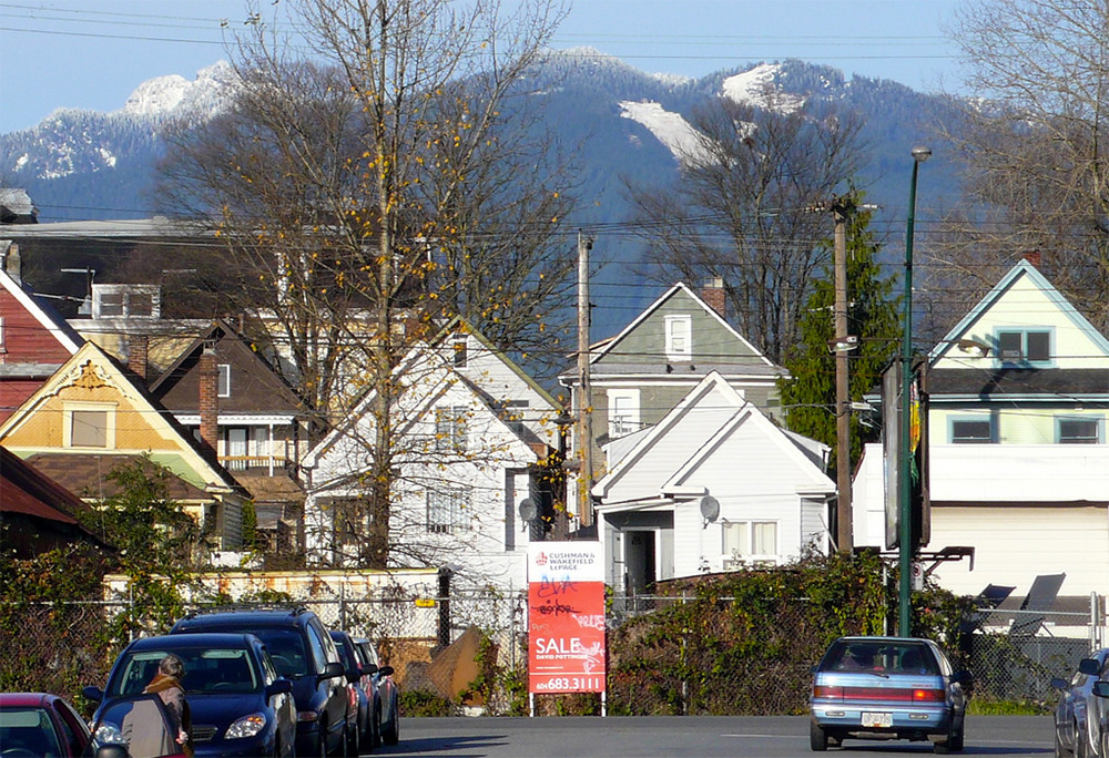 NeighbourhoodNorthShoreMountains.jpg