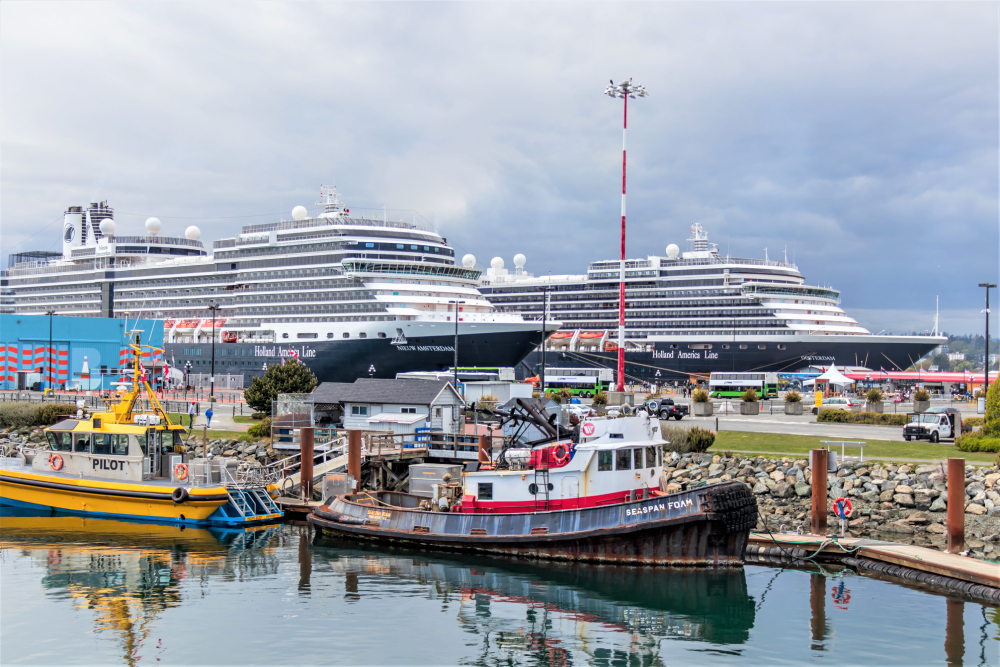 victoria-harbour.jpg