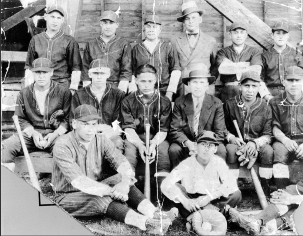 851px version of 1929-Squamish-Nation-team.jpg
