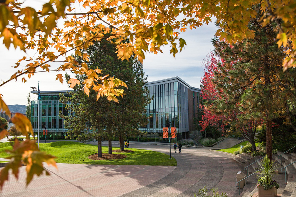 ThompsonRiversUniversityCampusGrounds.jpg