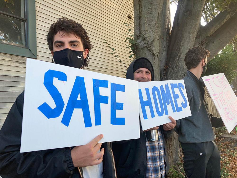 SafeHomesSigns.jpg