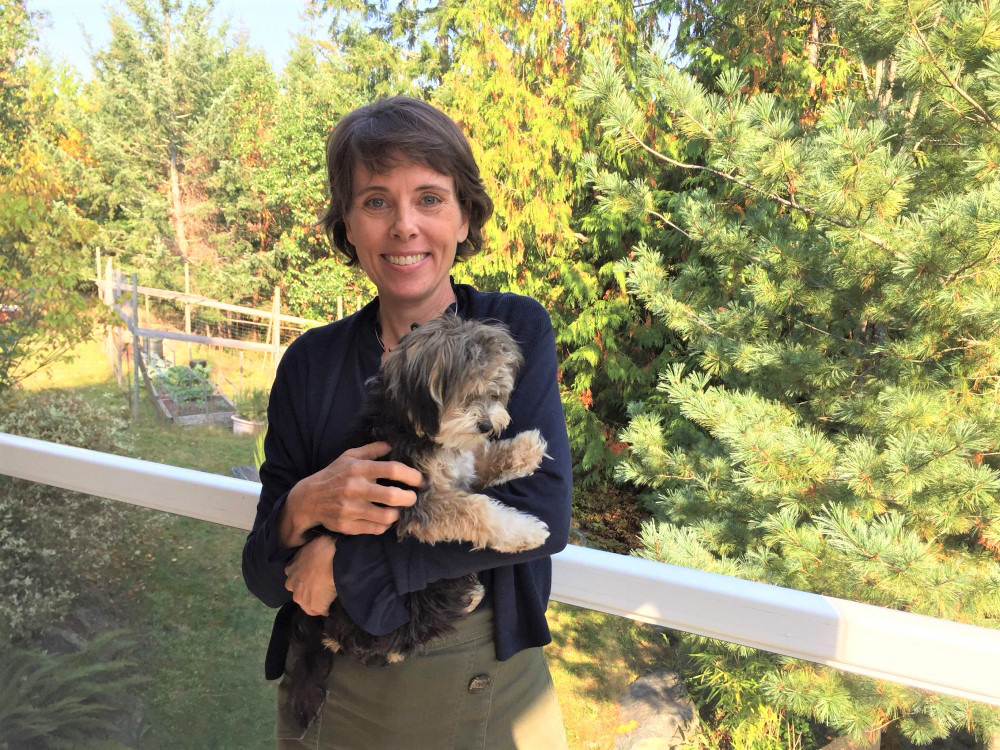 SoniaFurstenauGreenLeaderDog1.jpg