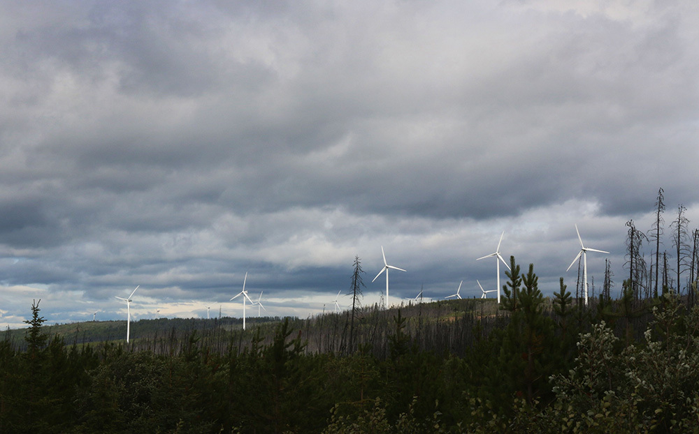 TumblerRidgeWindTerbineHillSkyline.jpg
