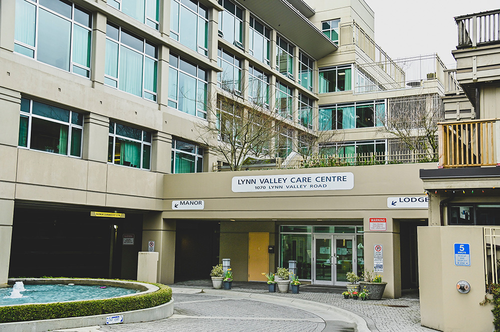 LynnValleyCareCentreEntrance.jpg