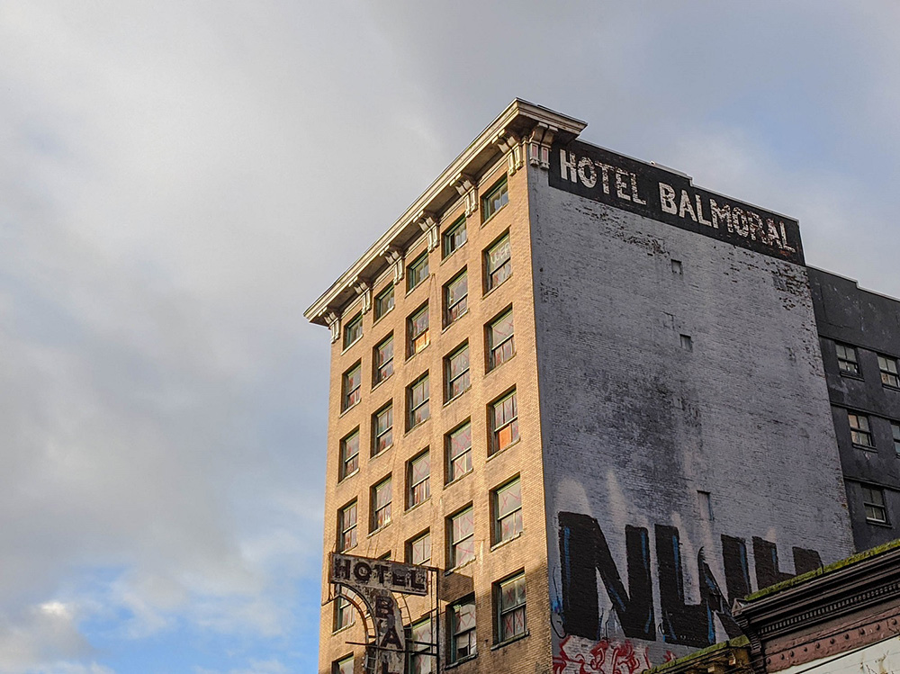 BalmoralHotelSideViewSky.jpg