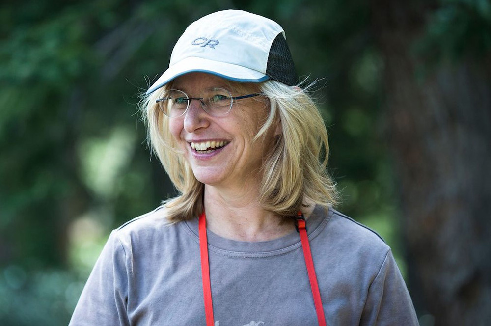 SuzanneSimardProfile.jpg