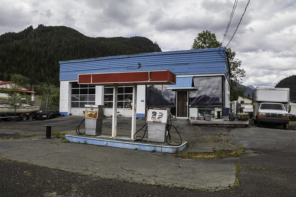 AbandonedGasStationVanIsland.jpg
