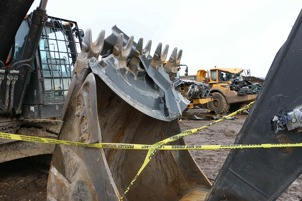 851px version of CoastalGasLinkDamagedEquipment.jpg