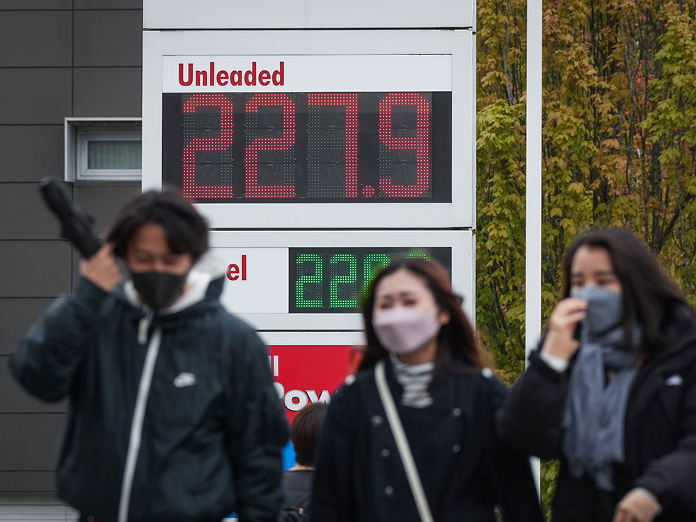 GasPriceSignPeopleMasks.jpg