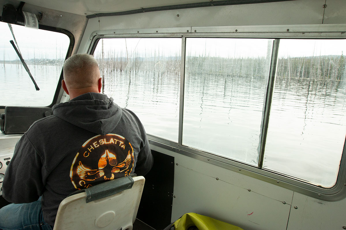851px version of JameRakochyBoat.jpg