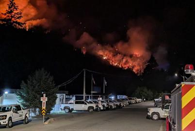 As Fire Looms, the View from Inside a Tiny Town