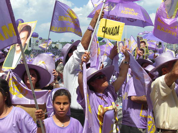 Iranian-Canadians at a Paris rally