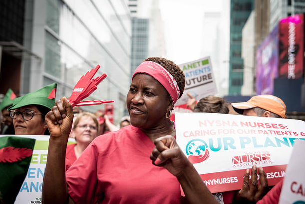 582px version of Climate change marchers