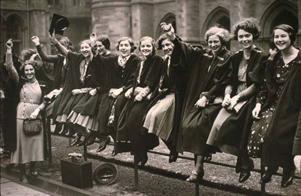 Women_Graduates