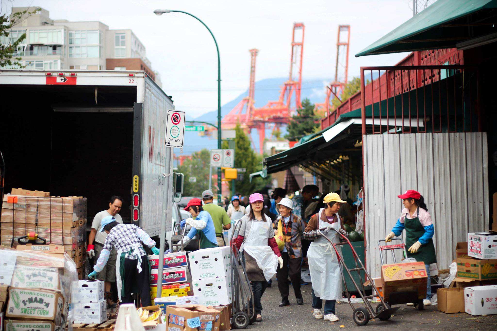 1200px version of Cheung-Van-Sunset-Market.jpg