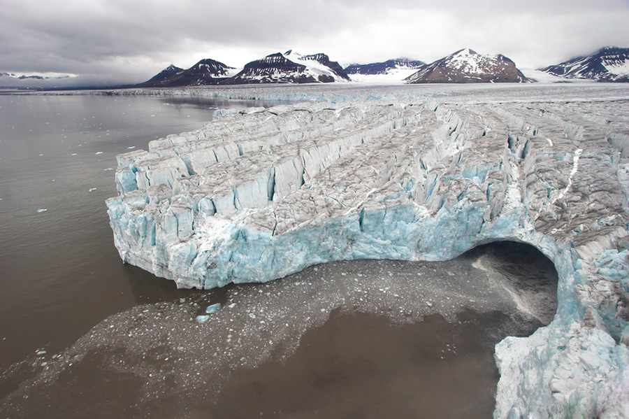 851px version of ArcticGlacier.jpg