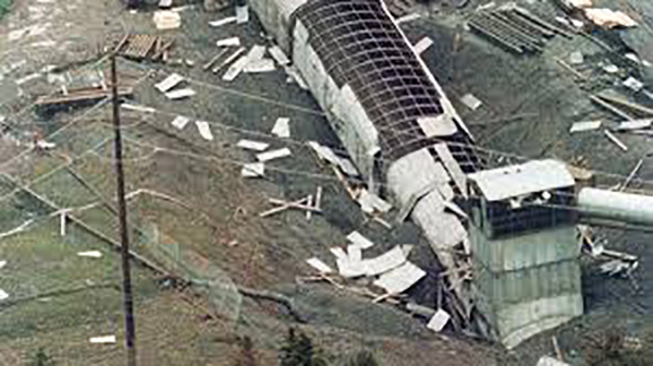 582px version of WestrayMineExplosionAerial.jpg