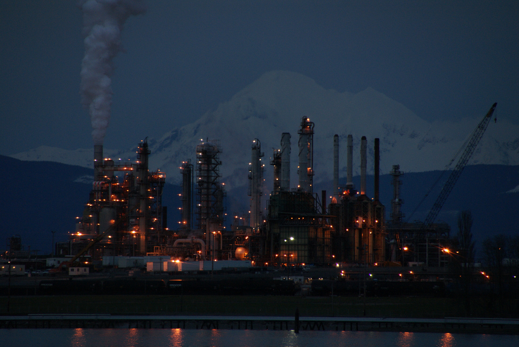 refinery.jpg