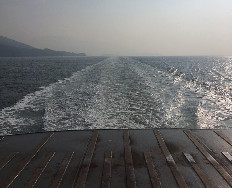 BCFerriesSternCarDeckOcean.jpg