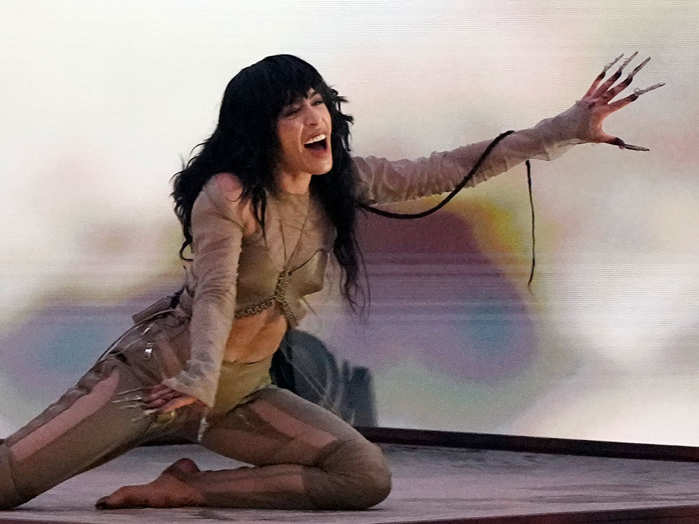 LoreenPerformerSweden.jpg