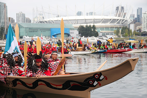 ReconPaddlers_610px.jpg